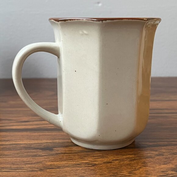 Amram's Korea Stoneware 4 Mugs Rosehip Berries Country Retro Farmstyle - Picture 4 of 10